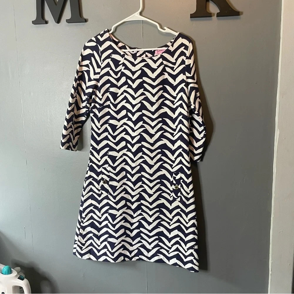 Lilly Pulitzer Navy & White I Got Lucky Bird Charlene Chevron Shift Dress medium
